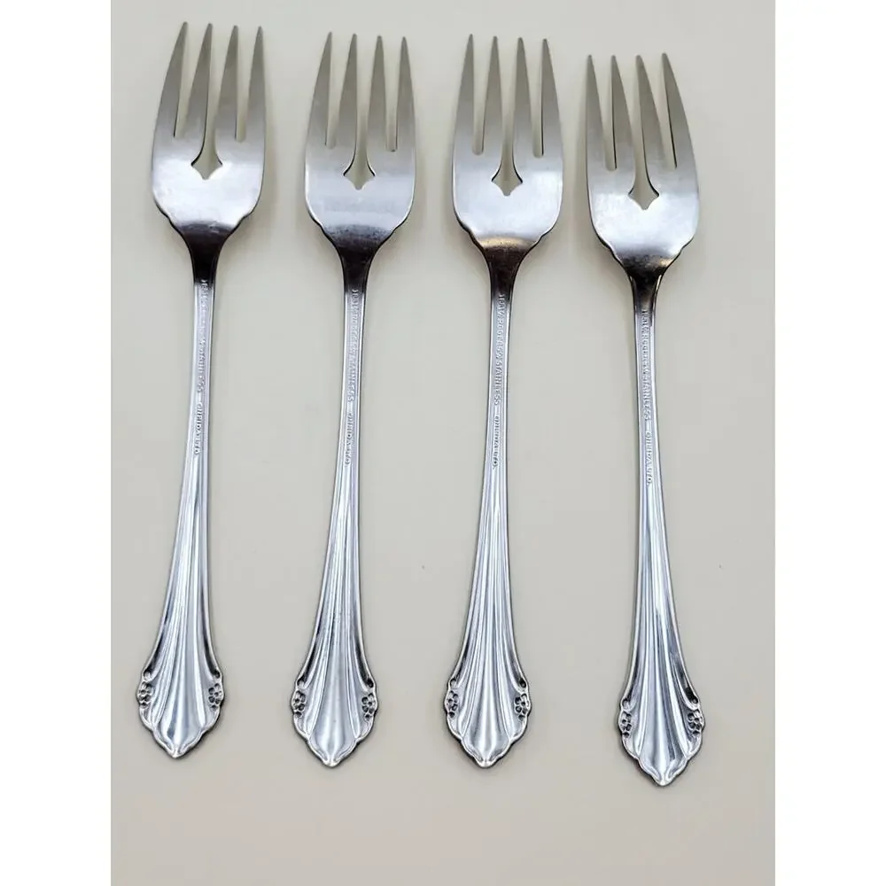 Oneida 1881 Rogers BITTERSWEET REPOSE Set 23pc Service for 4 Silverware